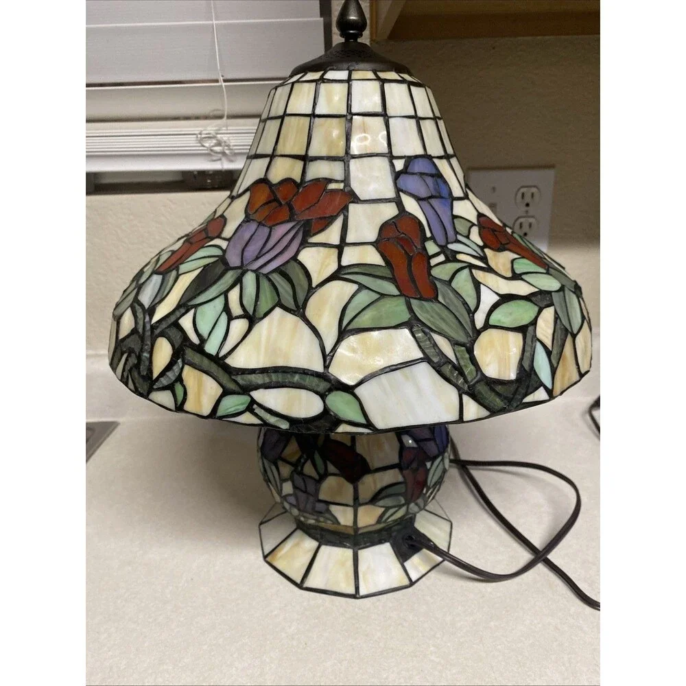 Vtg Tiffany Style Real Stained Glass Lamp 3 way